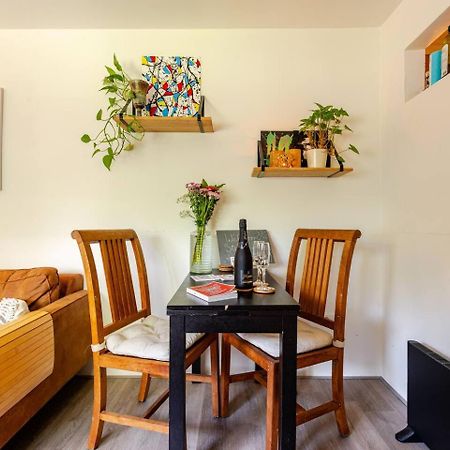 Tiny House - Fietsverhuur, Eigen Keuken En Badkamer Nijmegen Ngoại thất bức ảnh