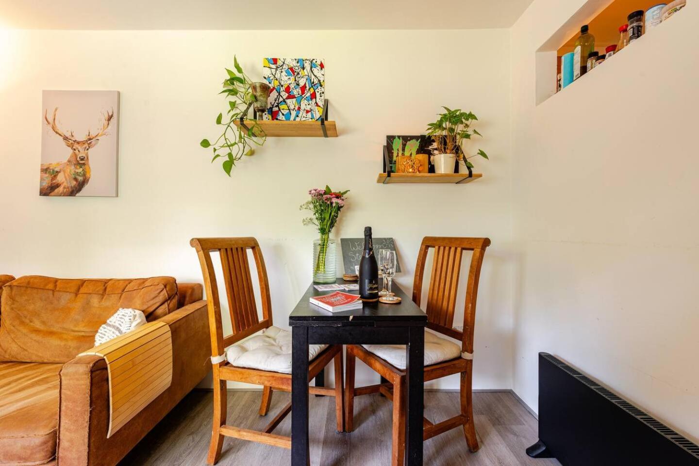 Tiny House - Fietsverhuur, Eigen Keuken En Badkamer Nijmegen Ngoại thất bức ảnh