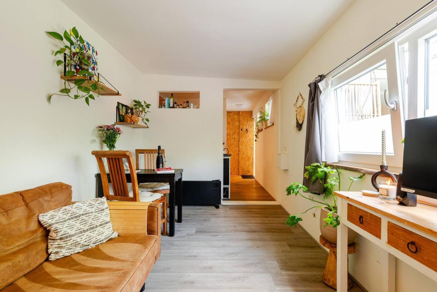 Tiny House - Fietsverhuur, Eigen Keuken En Badkamer Nijmegen Ngoại thất bức ảnh