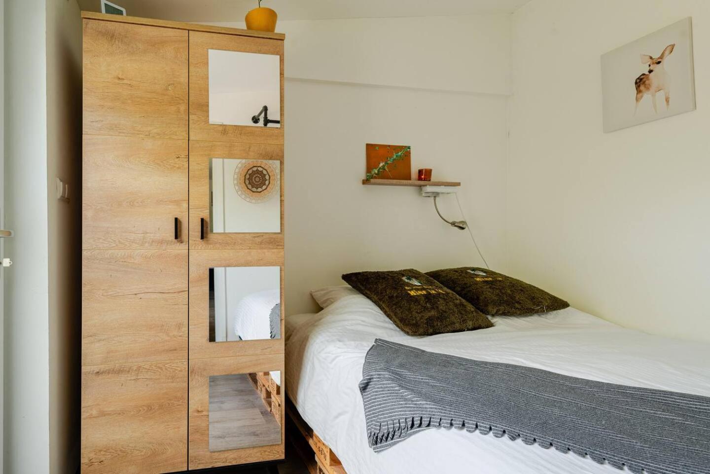 Tiny House - Fietsverhuur, Eigen Keuken En Badkamer Nijmegen Ngoại thất bức ảnh